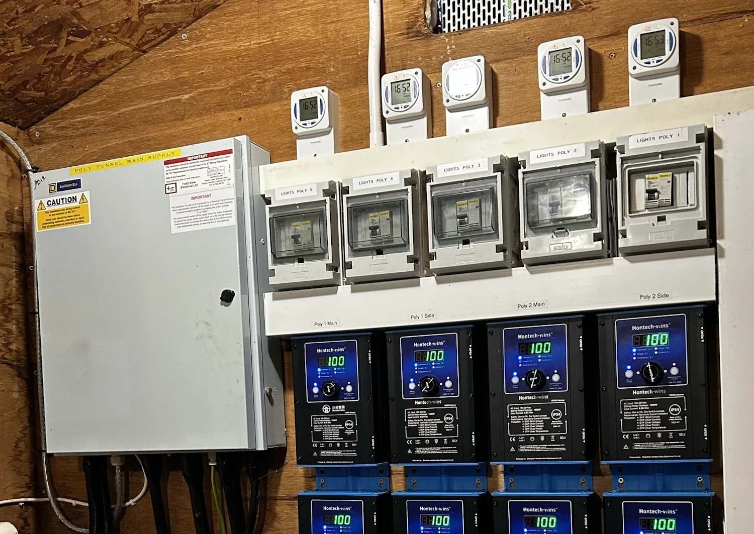 We work <br />neatly <br />and safely Image